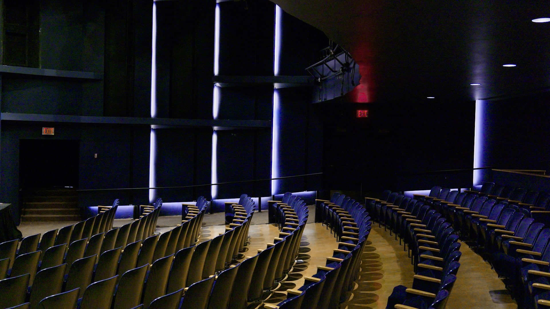 Roe Green Theatre (Indoors)