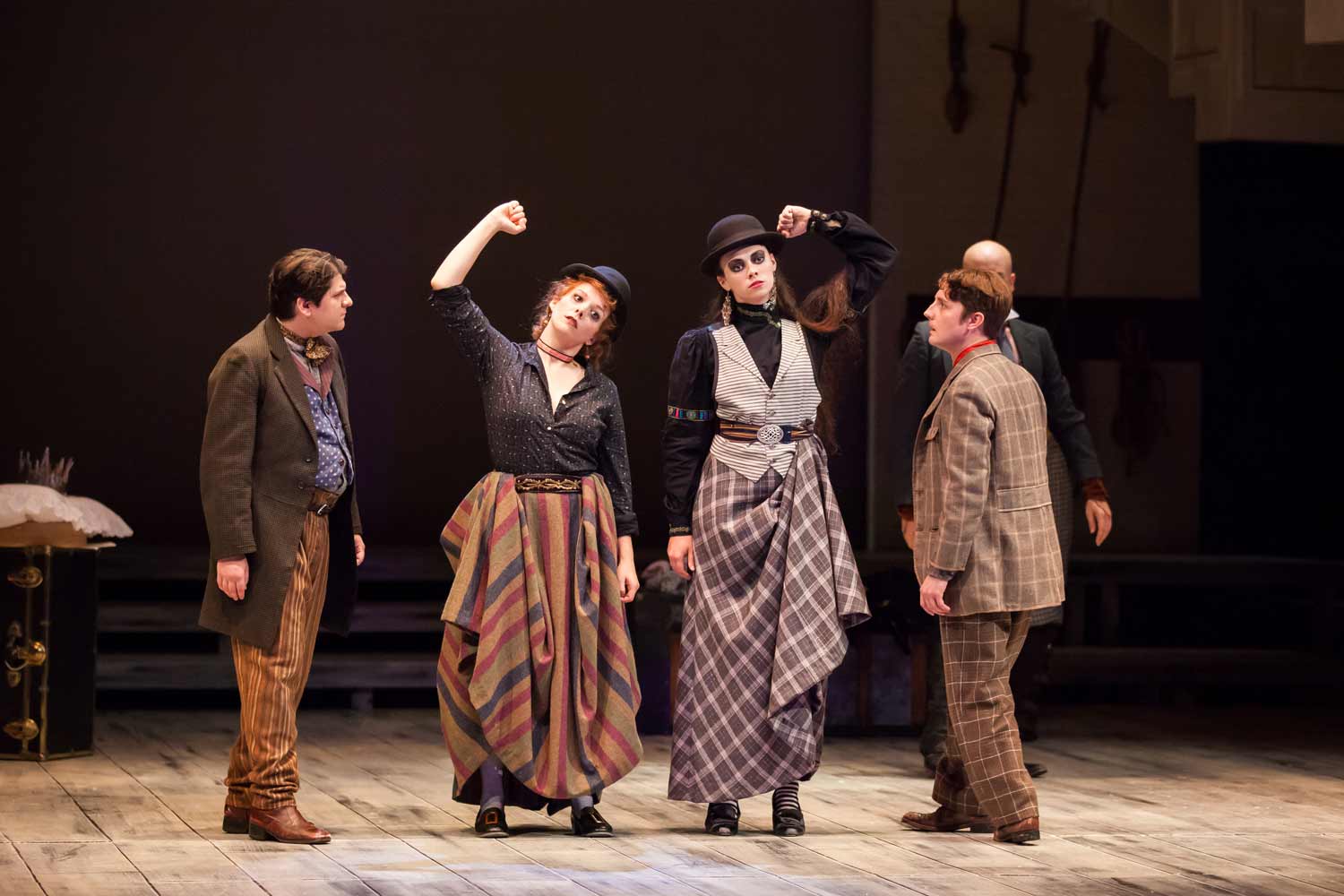 PLAYSHAKESPEARE: Rosencrantz and Guildenstern Come Alive